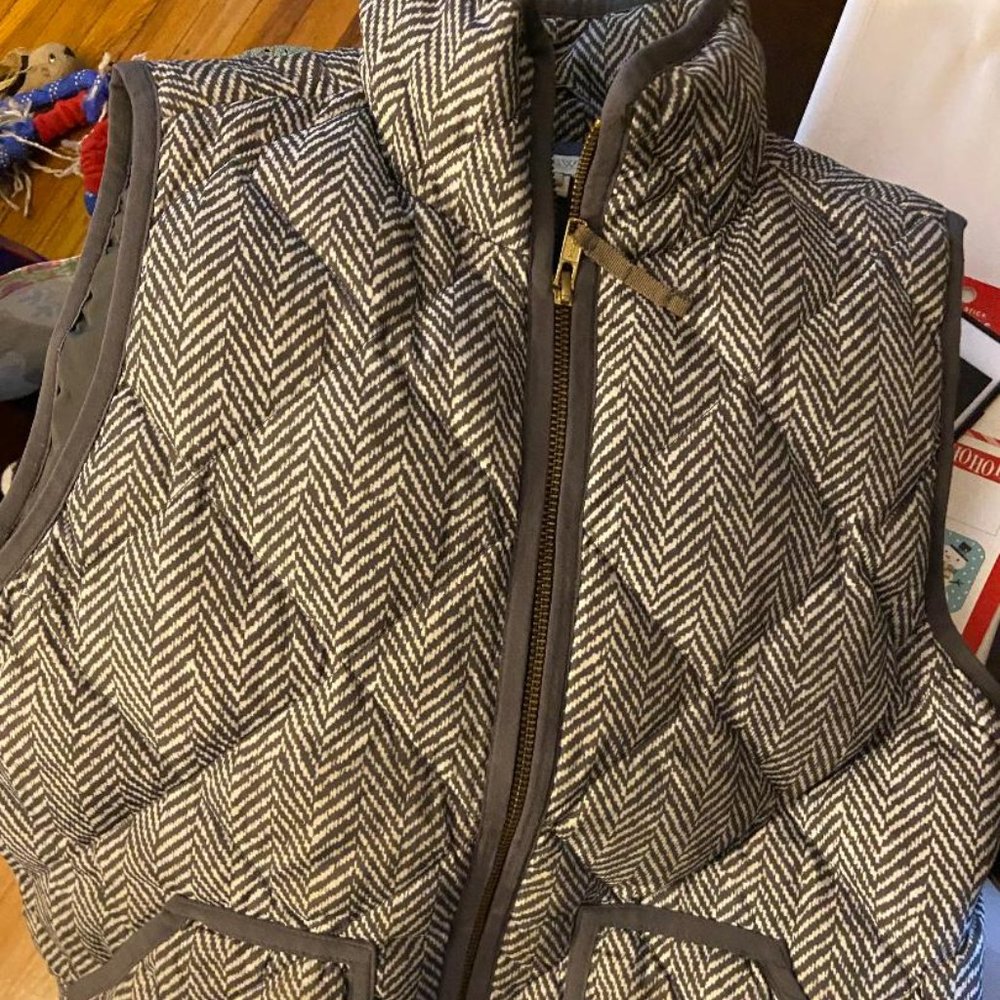 J. Crew Gray Puffer Puffy Apple PickVest with Pockets and Double Zipper, Size XS